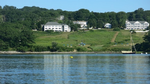 Strawberry Hill Seaside Inn image 1